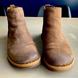 Born boots Chelsea boot